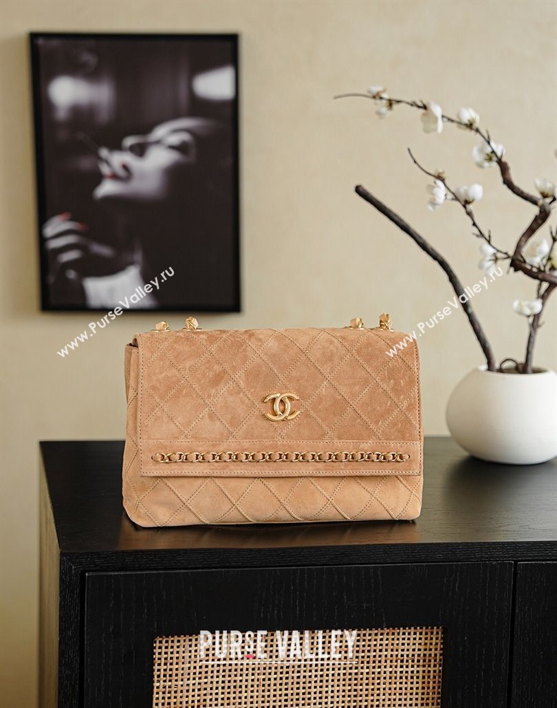 Chanel Quilted Suede Flap Bag with Chain Beige 2025 CH112702 (yezi-251127043)