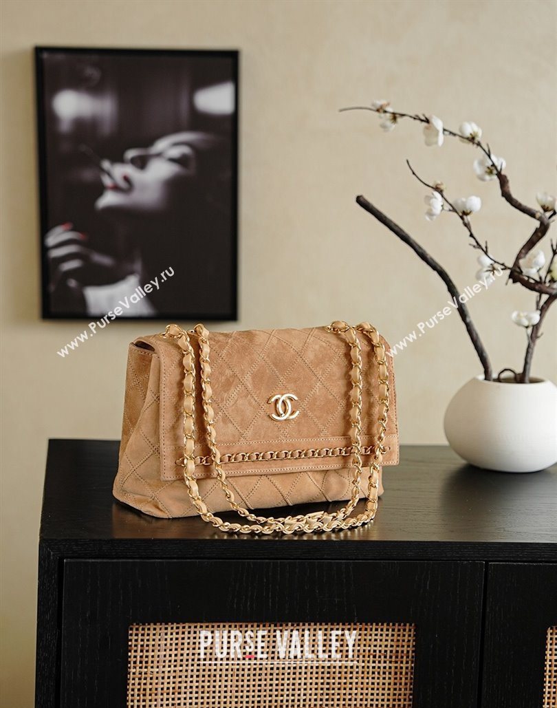 Chanel Quilted Suede Flap Bag with Chain Beige 2025 CH112702 (yezi-251127043)