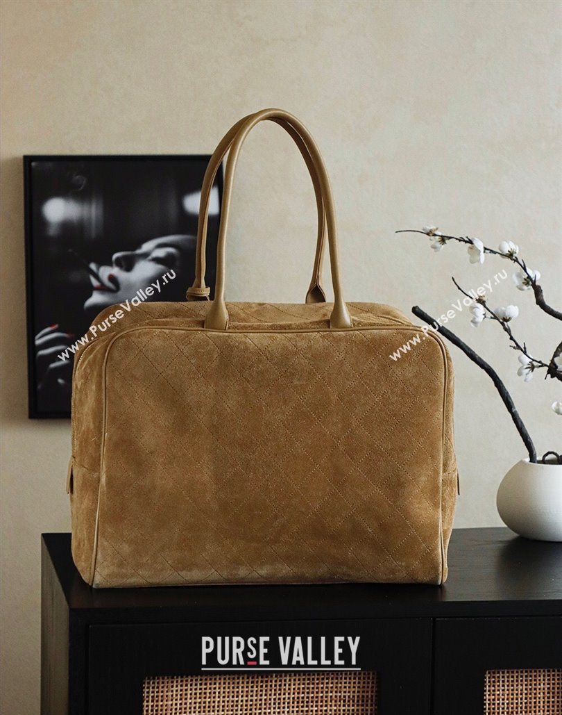 Chanel Quilted Suede Boston Top Handle Bag Brown 2025 CH112702 (yezi-251127070)