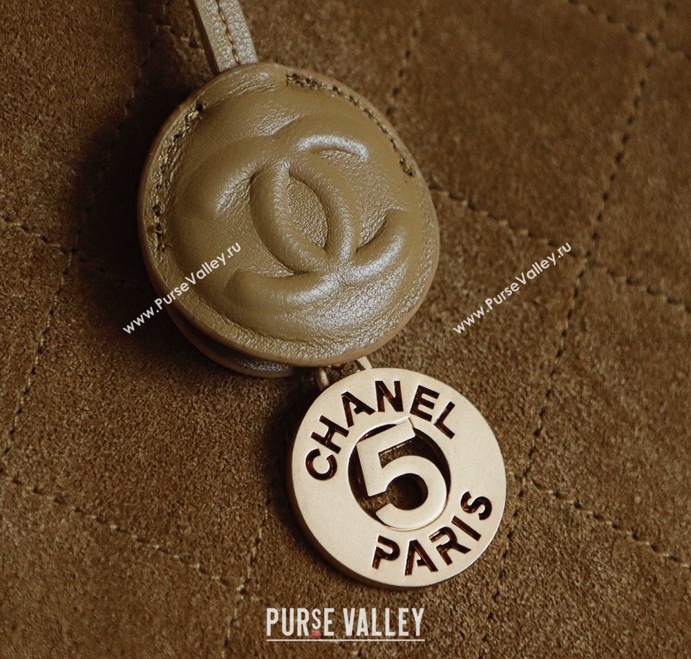 Chanel Quilted Suede Boston Top Handle Bag Brown 2025 CH112702 (yezi-251127070)