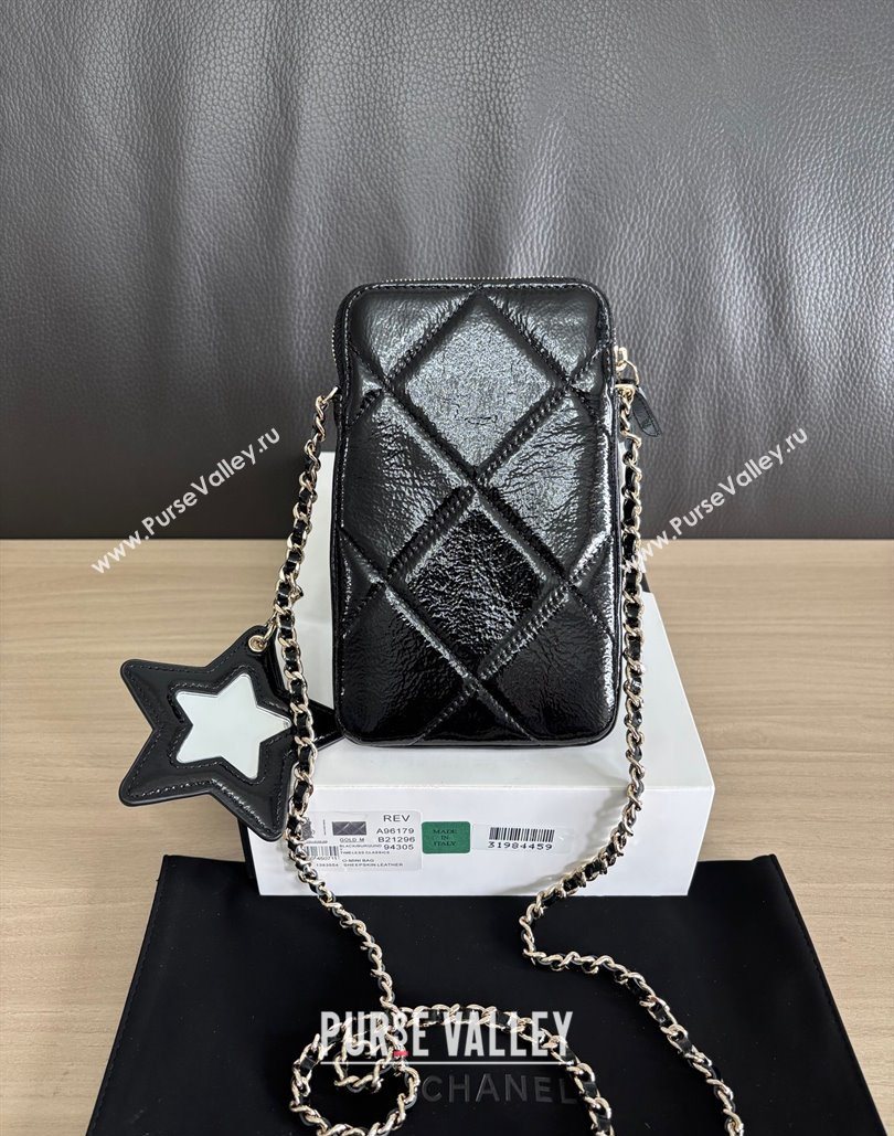 Chanel Shiny Crumpled Calfskin Phone Holder with Chain Black 2025 AP4777 (yezi-251127072)