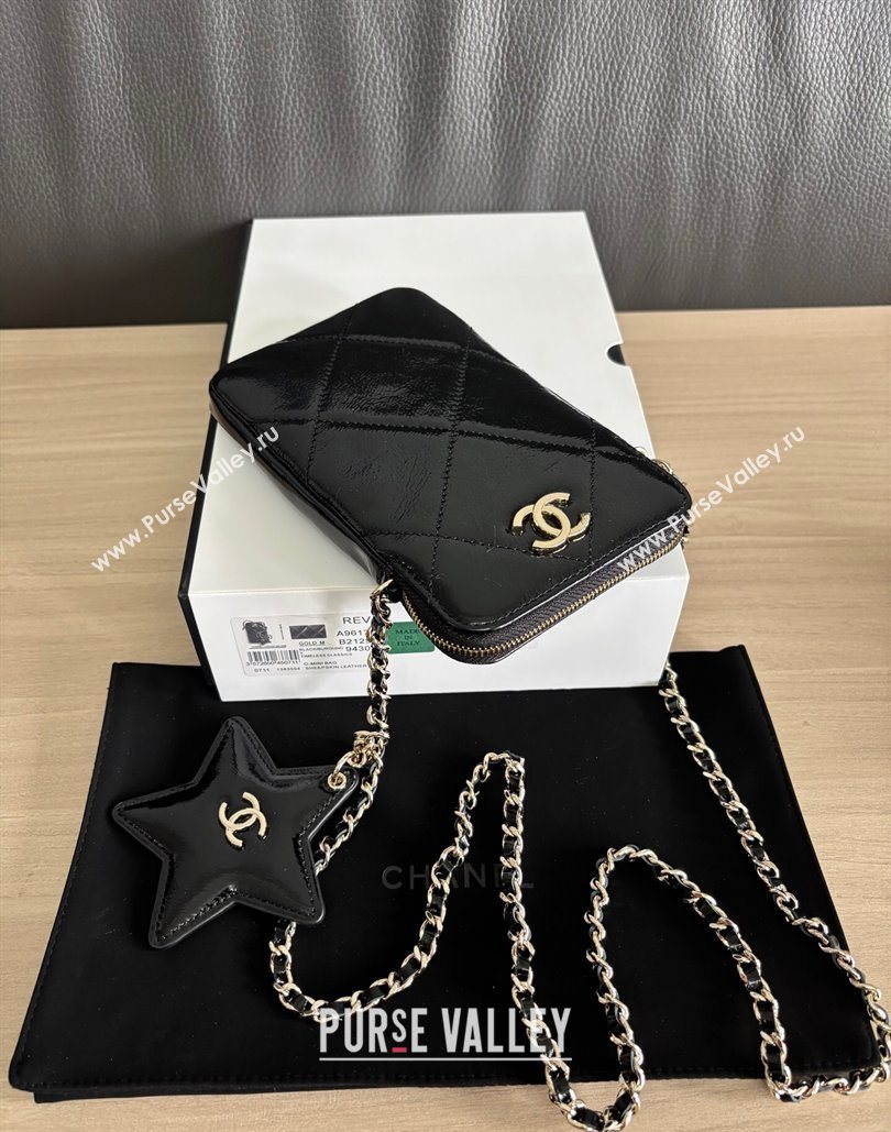 Chanel Shiny Crumpled Calfskin Phone Holder with Chain Black 2025 AP4777 (yezi-251127072)
