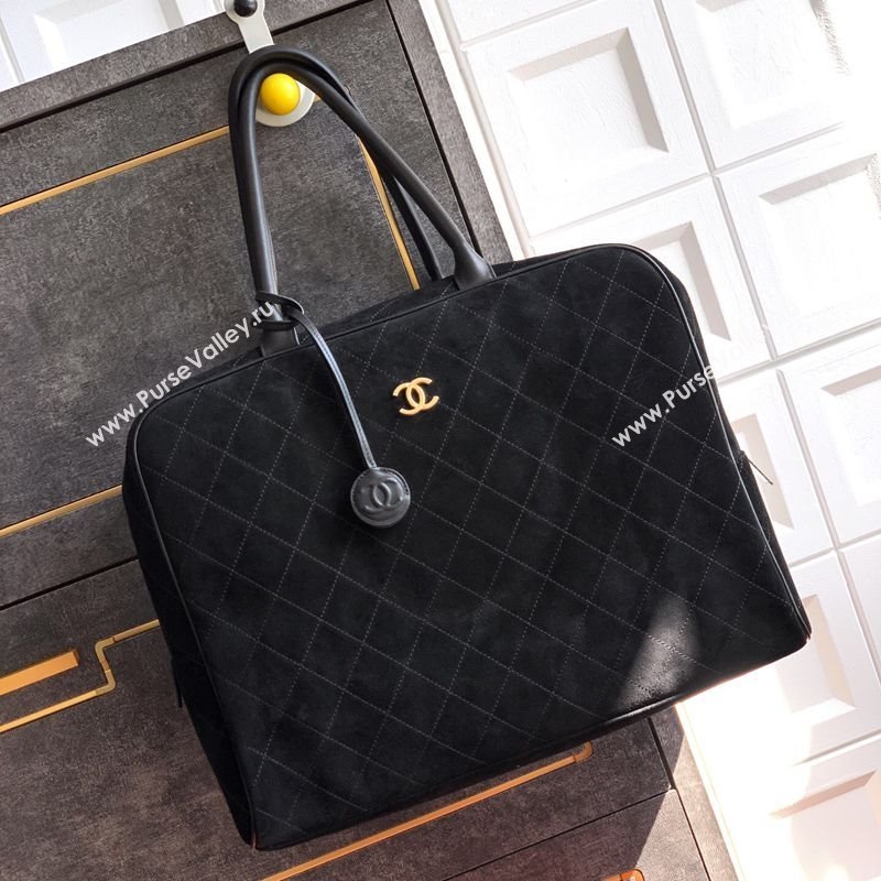 Chanel Quilted Suede Boston Top Handle Bag Black 2025 CH112702 (yezi-251127071)