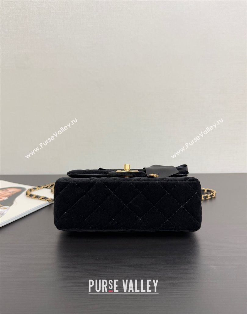 Chanel Velvet Mini Flap Bag with Top Handle with Bow Black 2025 AS5875 (yezi-251127010)