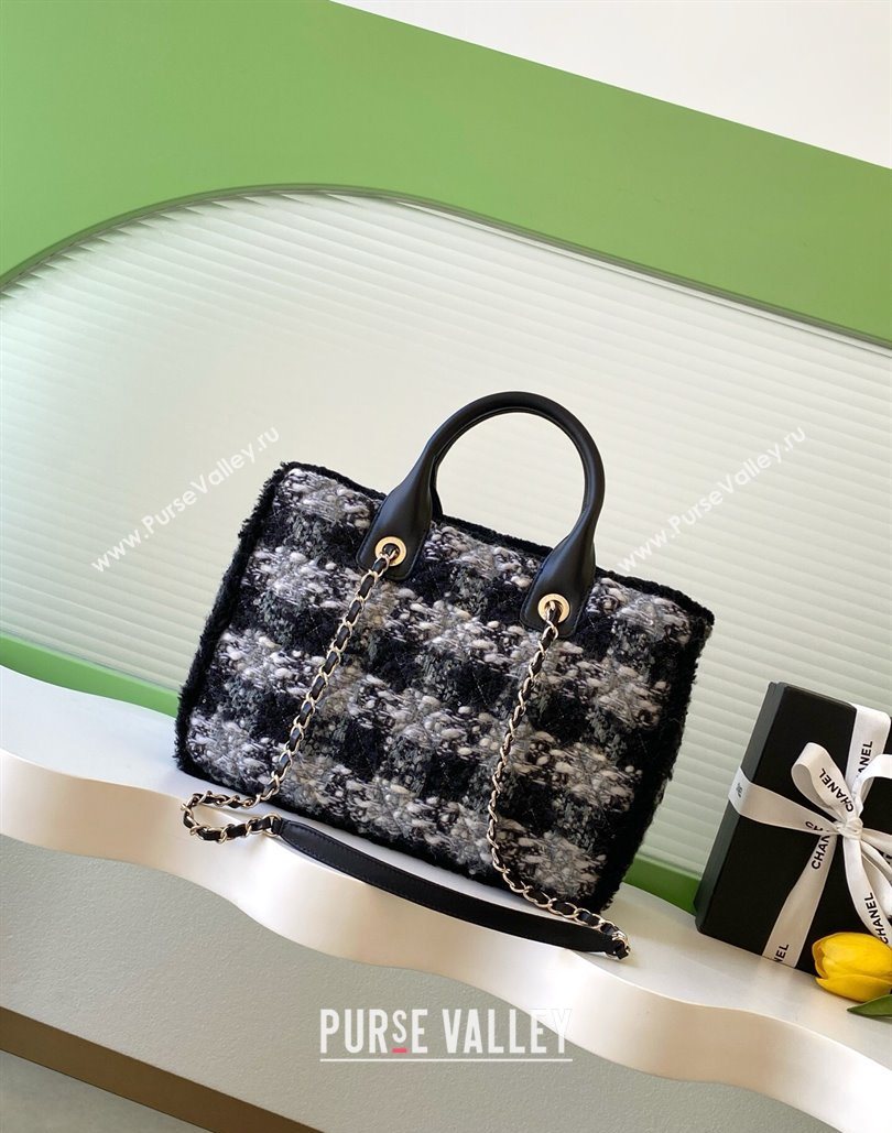 Chanel Tweed Shearling Small Shopping Bag Black/Grey 2025 AS5688 (yezi-251127083)