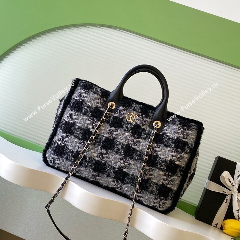 Chanel Tweed Shearling Shopping Bag Black/Grey 2025 AS5689 (yezi-251127086)