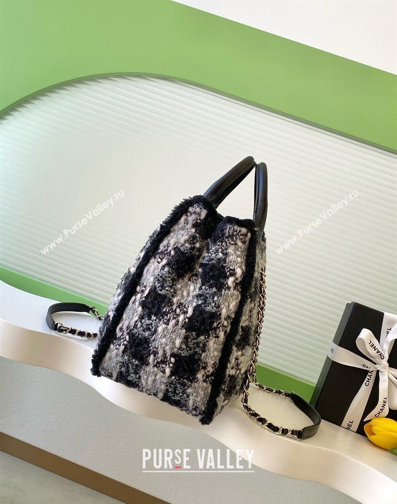 Chanel Tweed Shearling Shopping Bag Black/Grey 2025 AS5689 (yezi-251127086)