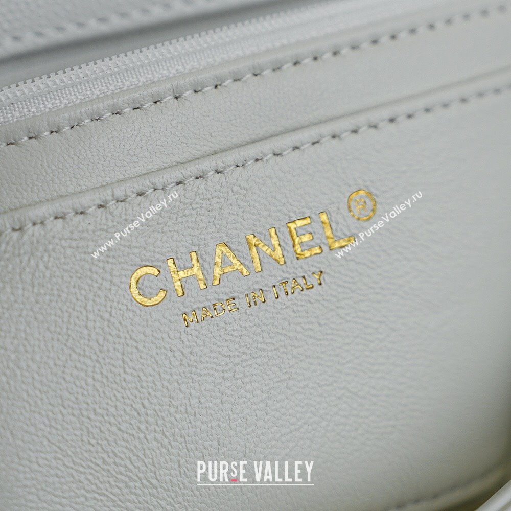 Chanel Calfskin Leather Hobo Bag White 2025 CH112703 (yezi-251127075)