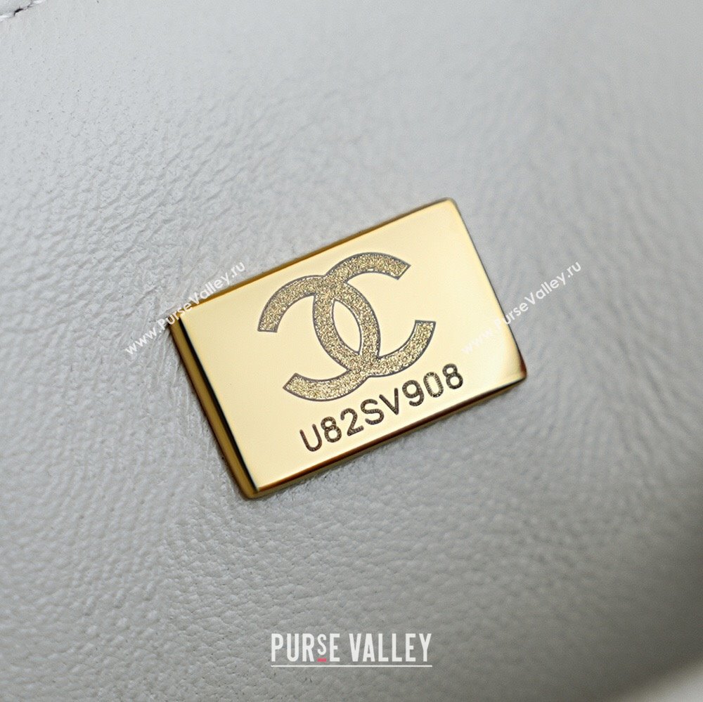 Chanel Calfskin Leather Hobo Bag White 2025 CH112703 (yezi-251127075)