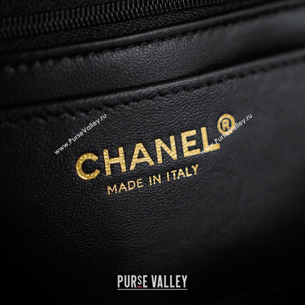 Chanel Calfskin Leather Hobo Bag Black 2025 CH112703 (yezi-251127076)