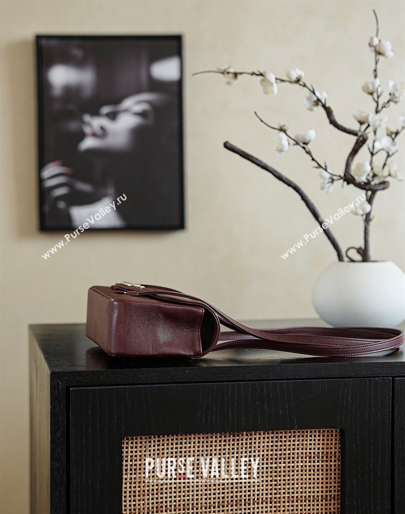 Chanel Calfskin Leather Hobo Bag Dark Burgundy 2025 CH112703 (yezi-251127073)