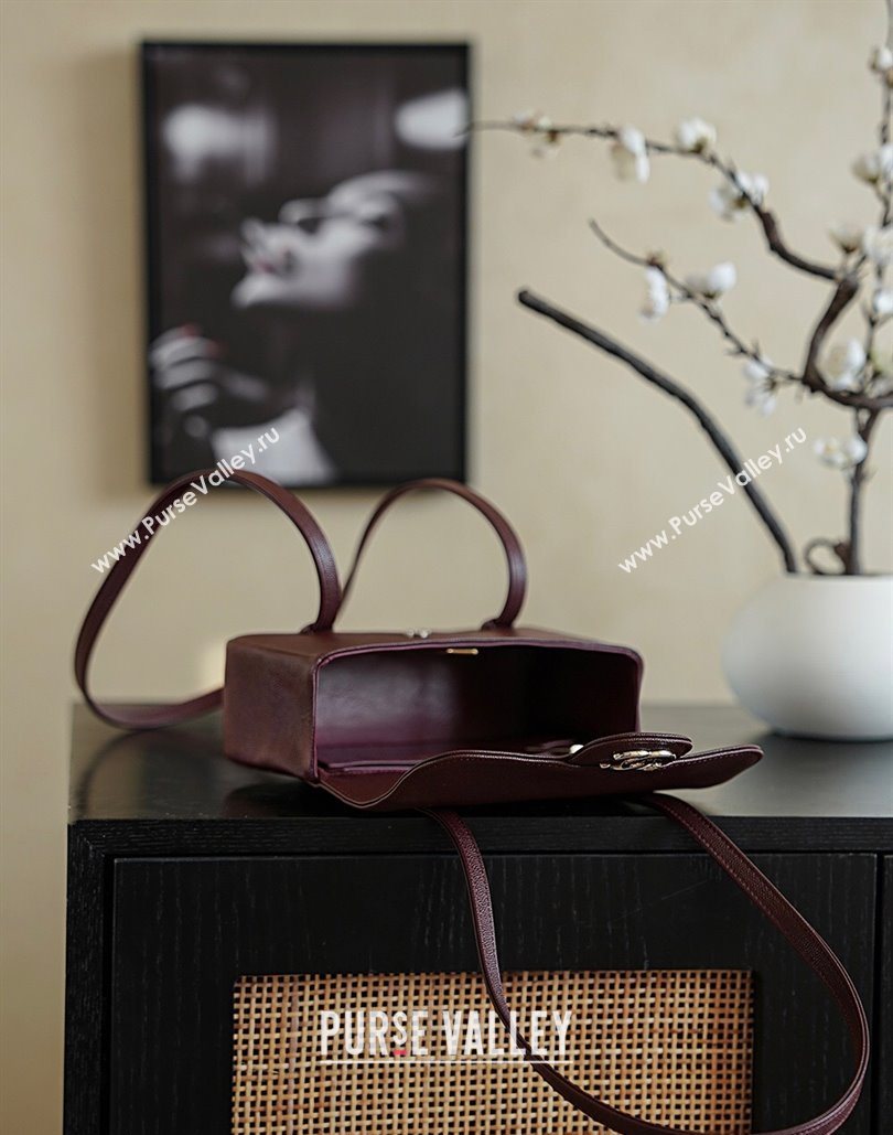 Chanel Calfskin Leather Hobo Bag Dark Burgundy 2025 CH112703 (yezi-251127073)