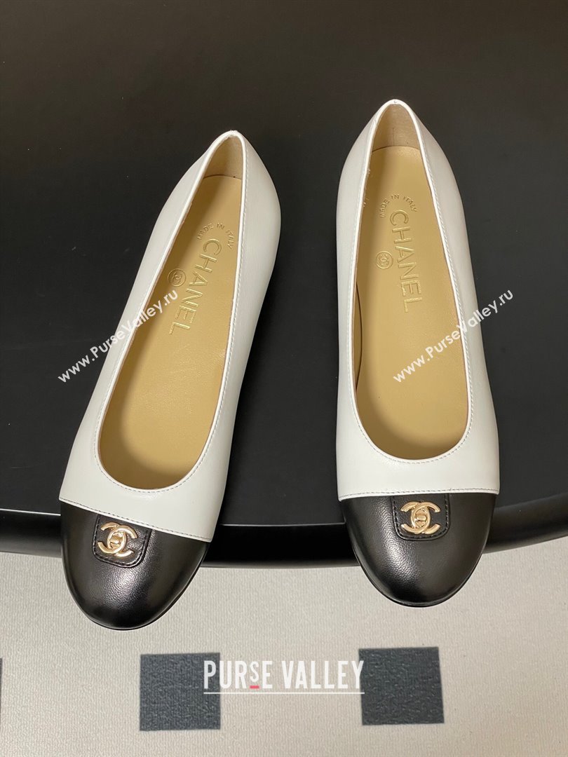 Chanel Lambskin Leather Ballets Flat with CC Tag and Round Toe White 2025 G46441 (MD-251103037)