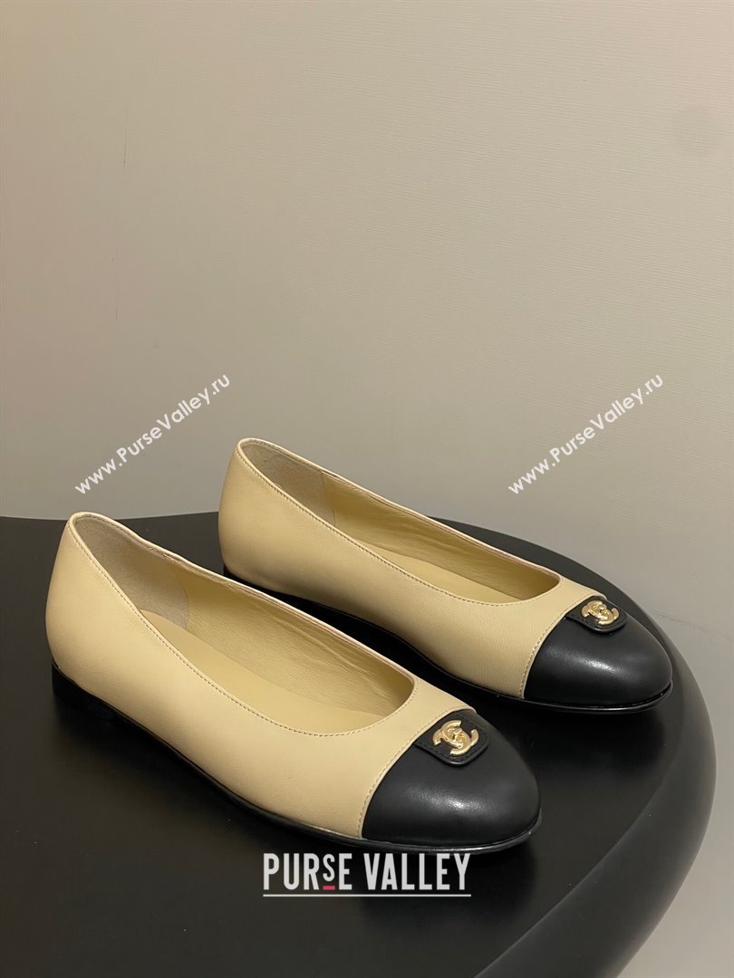 Chanel Lambskin Leather Ballets Flat with CC Tag and Round Toe Beige 2025 G46441 (MD-251103038)