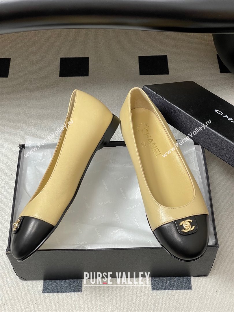 Chanel Lambskin Leather Ballets Flat with CC Tag and Round Toe Beige 2025 G46441 (MD-251103038)