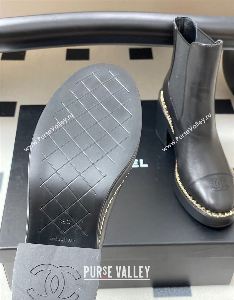 Chanel Calfskin Leather Platform Ankle Boots with Chain Black 2025 CH110406 (KL-251223036)