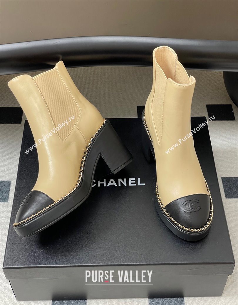 Chanel Calfskin Leather Platform Ankle Boots with Chain Beige 2025 CH110406 (KL-251223038)
