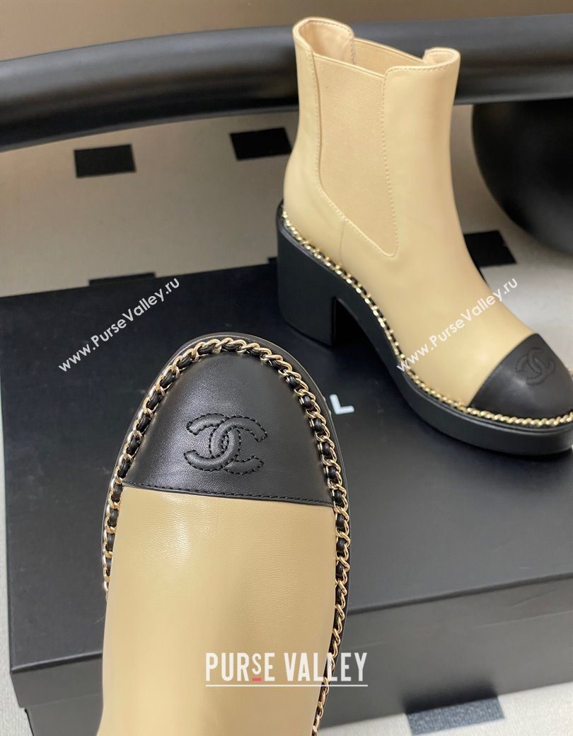 Chanel Calfskin Leather Platform Ankle Boots with Chain Beige 2025 CH110406 (KL-251223038)