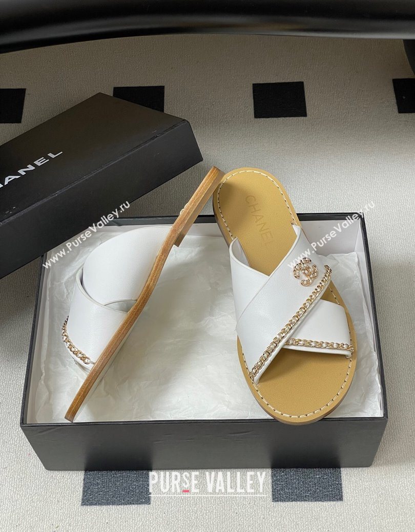 Chanel Calfskin Leather Flat Slides Sandal with Chain White 2025 G46976 (KL-251223101)