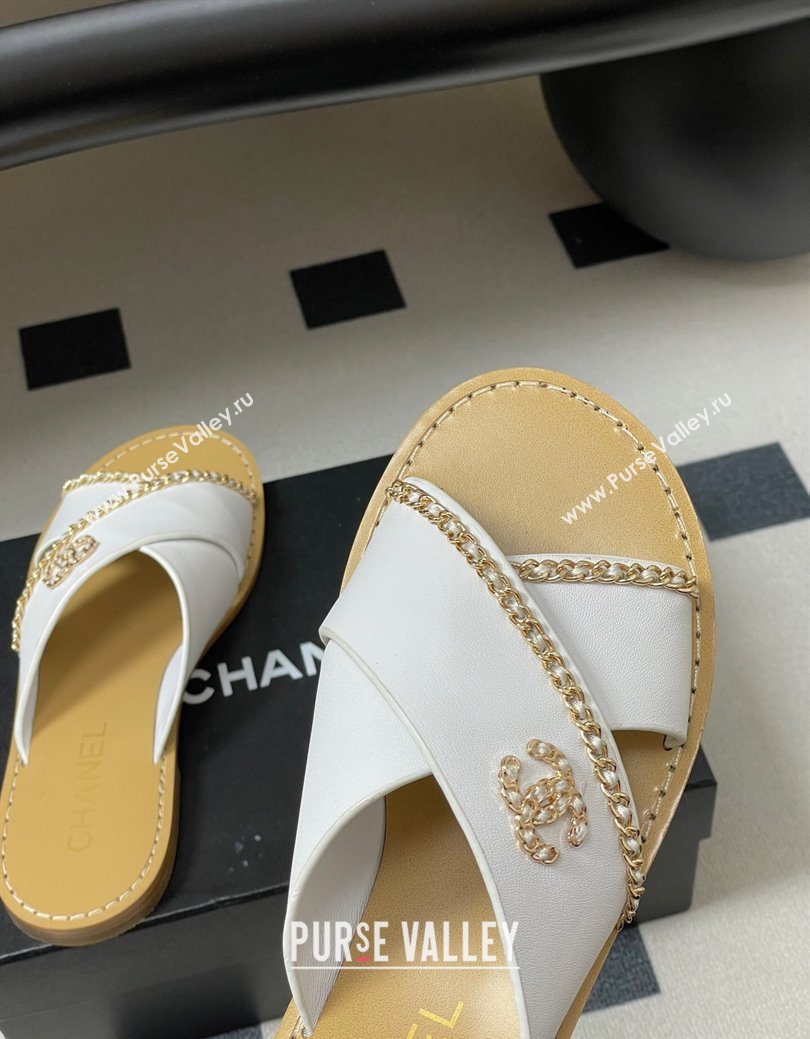 Chanel Calfskin Leather Flat Slides Sandal with Chain White 2025 G46976 (KL-251223101)