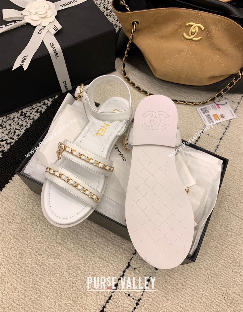 Chanel Calfskin Leather Flat Sandals with Chain White 2025 G46801 (MD-251223087)