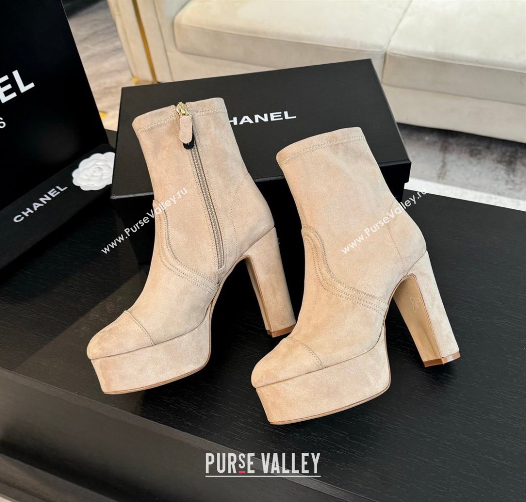Chanel Stretch Suede Platform Ankle Boots 11.5cm Beige 2025 CH122303 (MD-251223012)