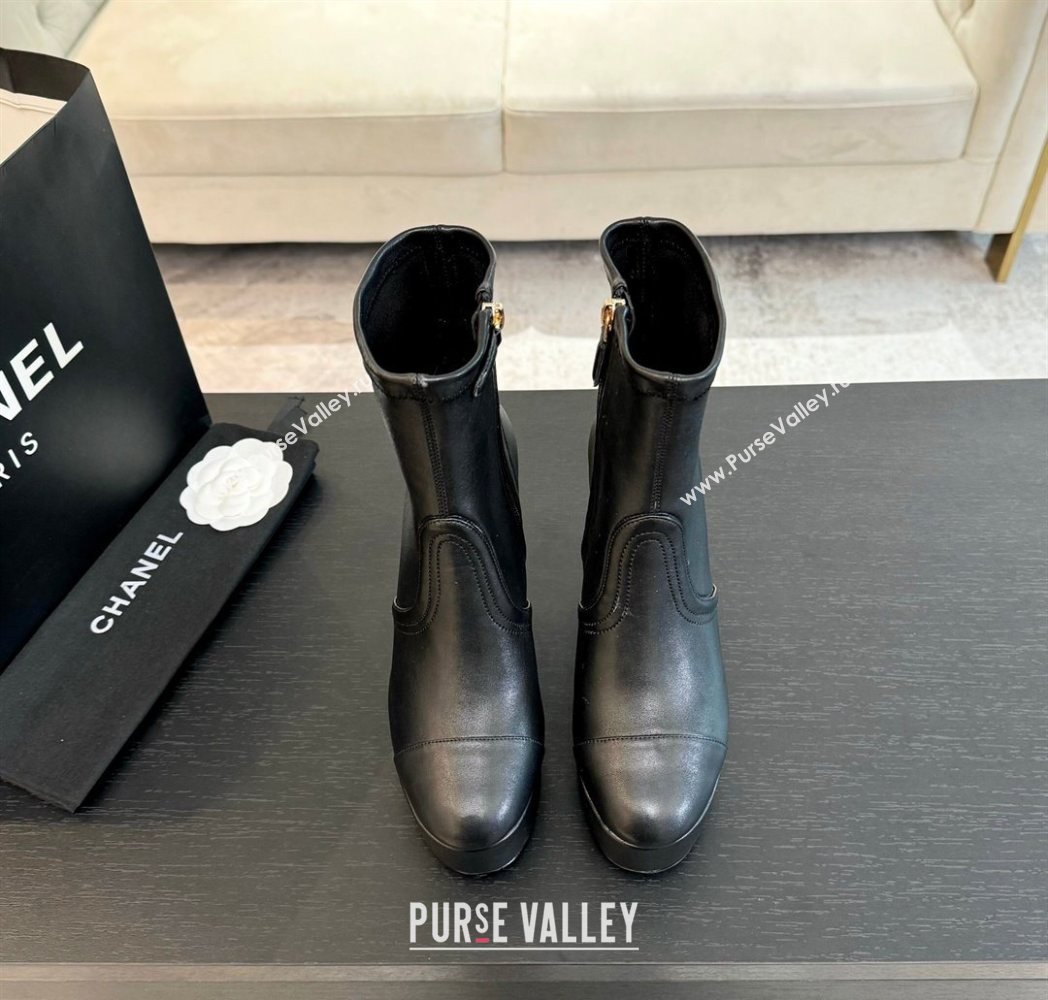 Chanel Stretch Calfskin Leather Platform Ankle Boots 11.5cm Black 2025 CH122303 (MD-251223015)