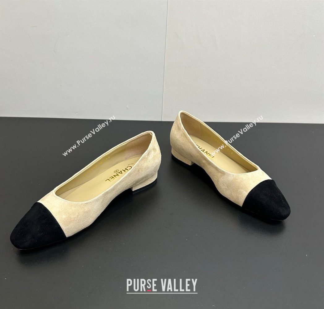 Chanel Suede Slingbacks Flat Beige/Black 2025 CH122405 (KL-251224045)