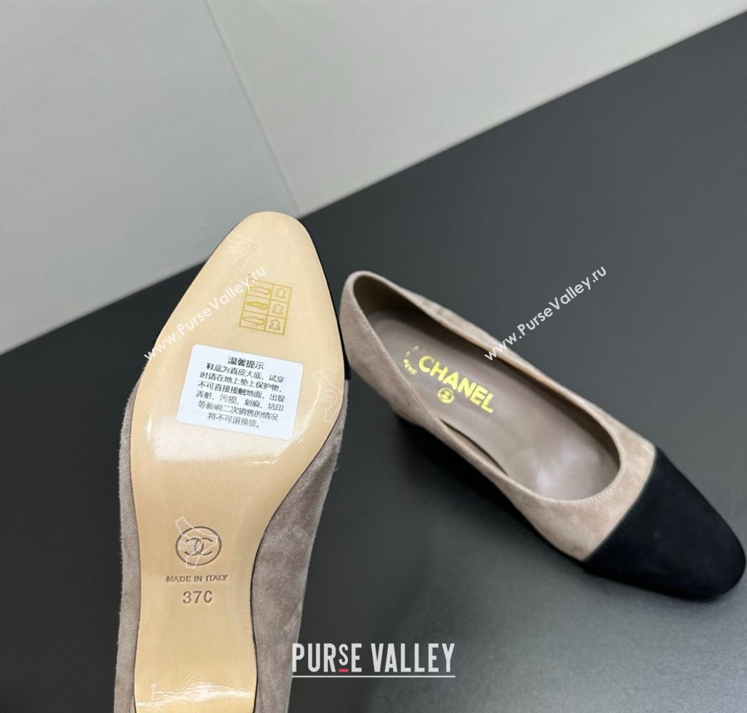 Chanel Suede Pumps 6.5cm Light Grey 2025 CH122405 (KL-251224055)