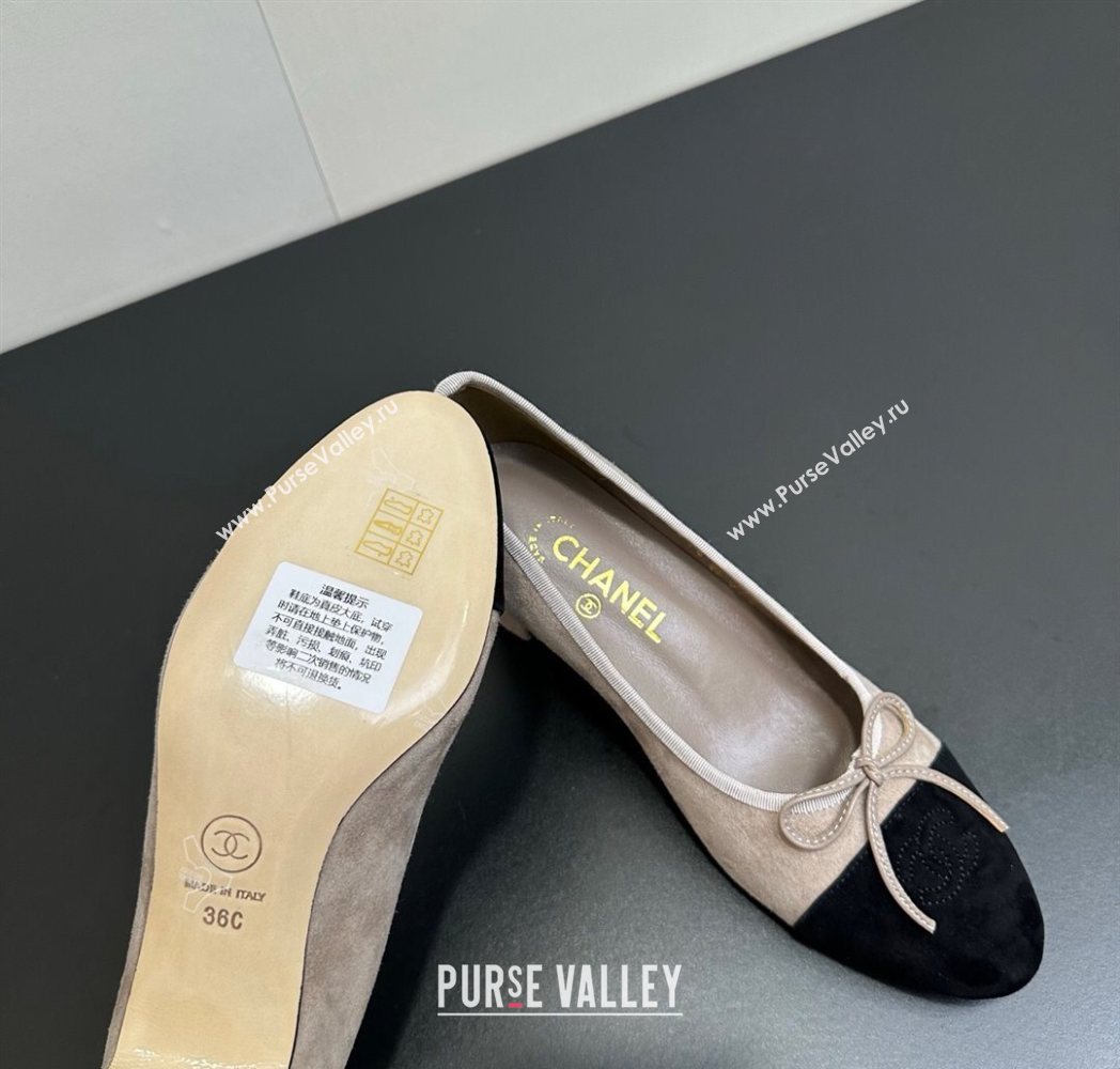 Chanel Suede Pumps 6.5cm with Bow Light Grey 2025 CH122406 (KL-251224060)