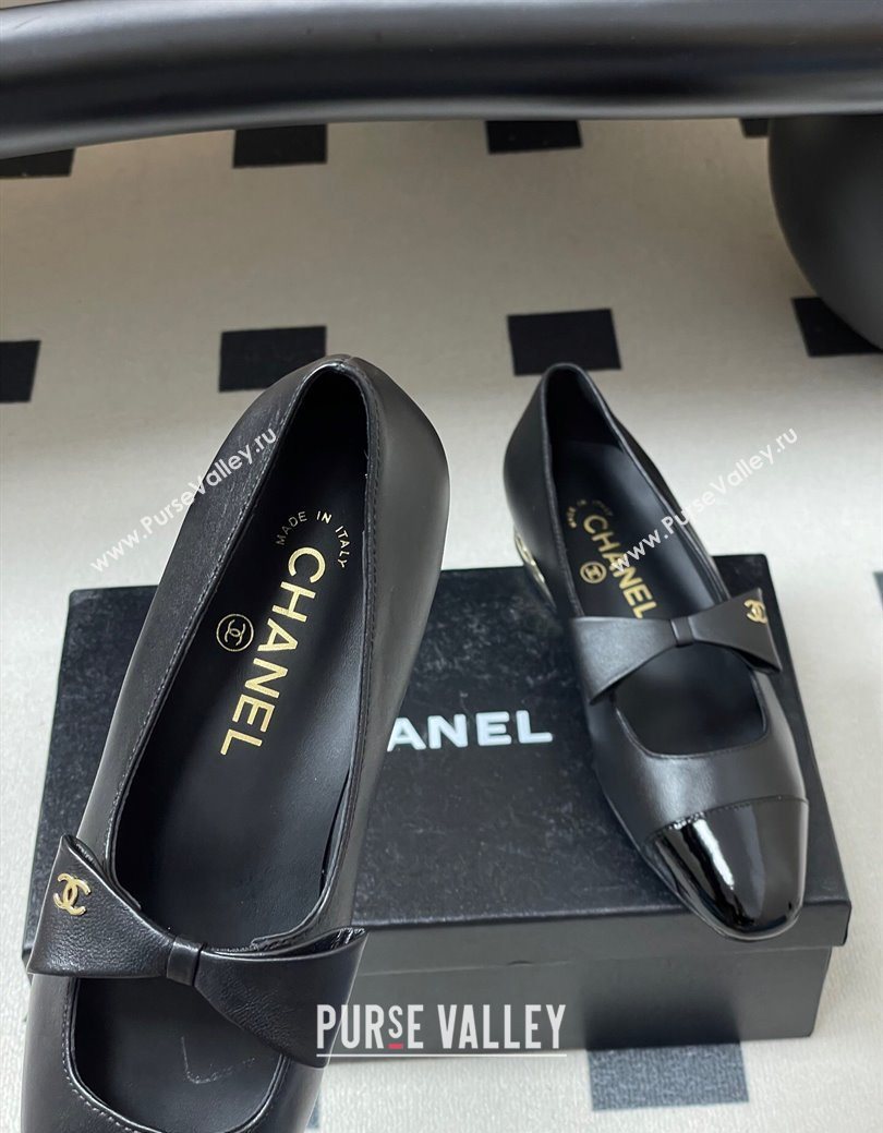 Chanel Lambskin Patent Leather Ballet Flats with Bow Black2 2025 CH122403 (MD-251224010)