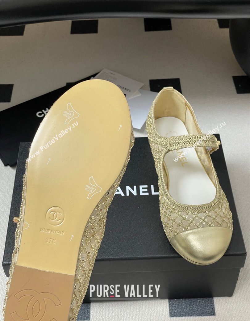 Chanel Mesh Sequins Mary Janes Flat Gold 2025 CH122302 (MD-251223094)