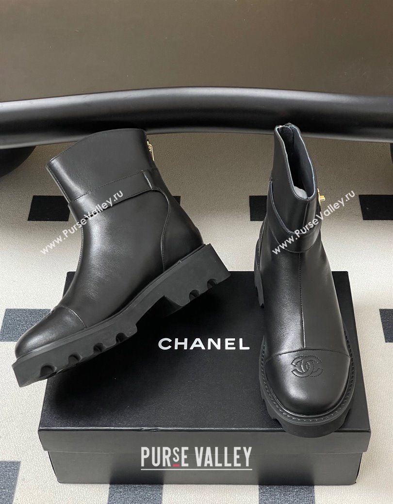 Chanel Calfskin Leather Platform Ankle Boots with Logo Strap Black 2025 CH122304 (MD-251223016)