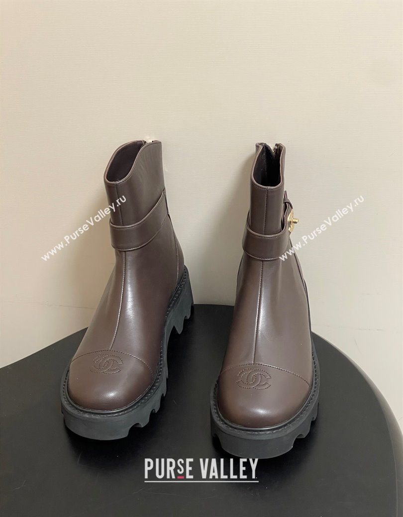 Chanel Calfskin Leather Platform Ankle Boots with Logo Strap Brown 2025 CH122304 (MD-251223017)