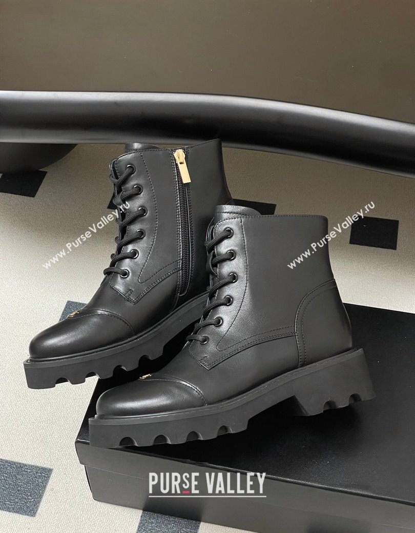 Chanel Calfskin Leather Laced-up Ankle Boots Black 2025 CH110404 (MD-251223028)