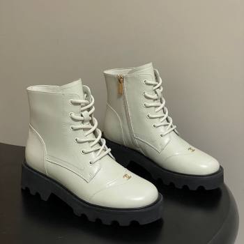 Chanel Calfskin Leather Laced-up Ankle Boots White 2025 CH110404 (MD-251223029)