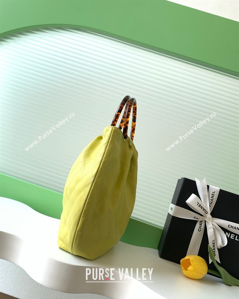 Chanel Calfskin Leather Turtoise-Shell Effect Top Handle Hobo Bag Yellow 2026 AS6010 (yezi-260203065)