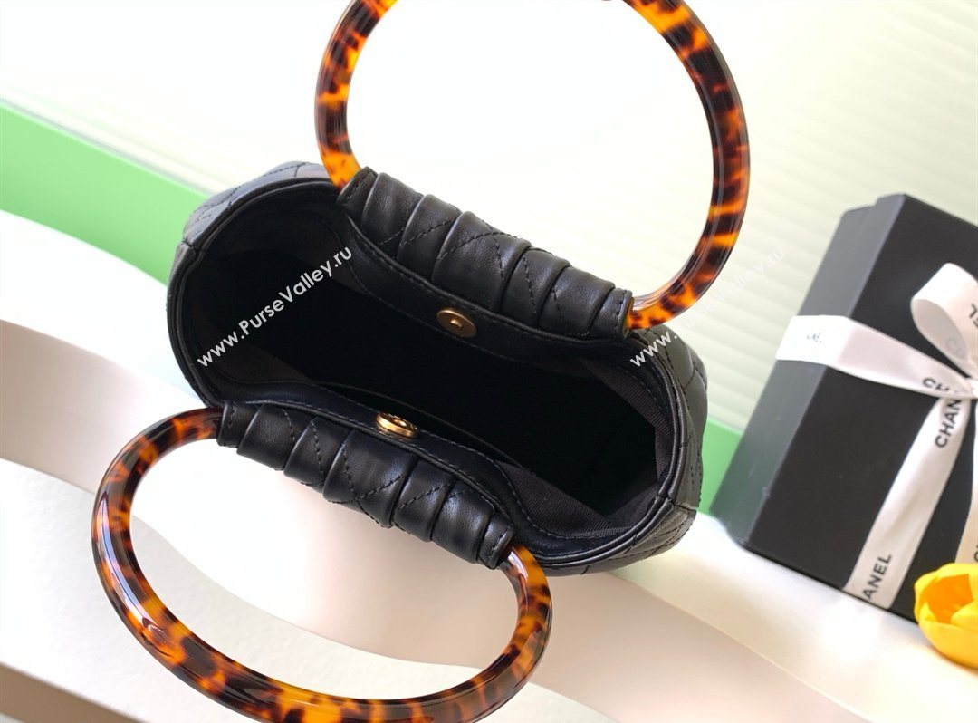 Chanel Calfskin Leather Turtoise-Shell Effect Top Handle Small Hobo Bag Black 2026 AS6022 (yezi-260203068)