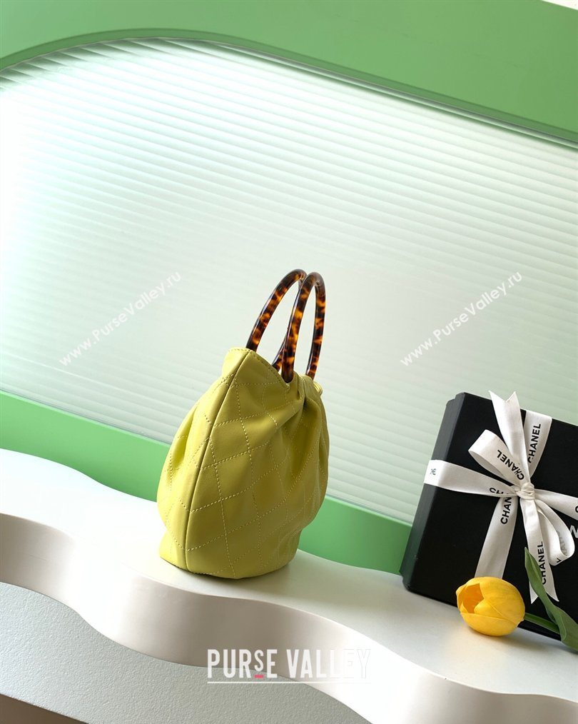 Chanel Calfskin Leather Turtoise-Shell Effect Top Handle Small Hobo Bag Yellow 2026 AS6022 (yezi-260203069)