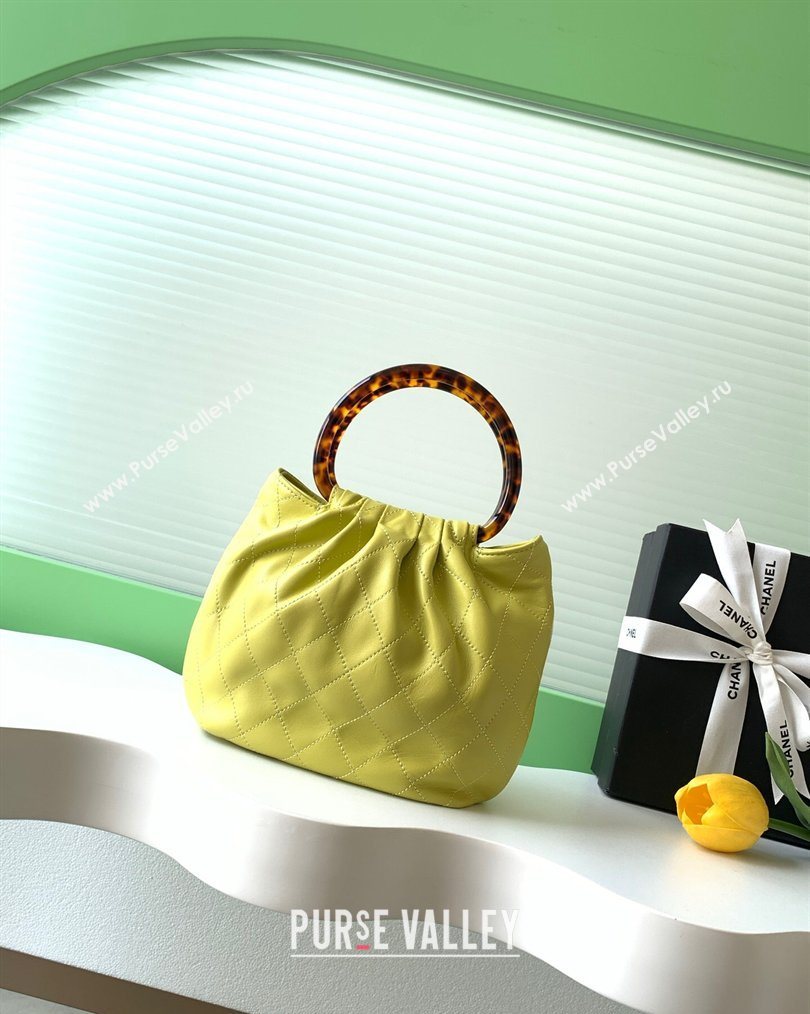 Chanel Calfskin Leather Turtoise-Shell Effect Top Handle Small Hobo Bag Yellow 2026 AS6022 (yezi-260203069)