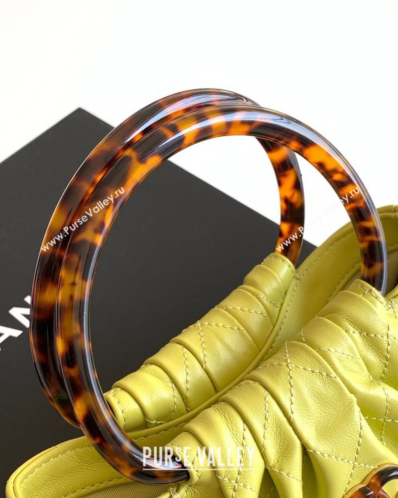 Chanel Calfskin Leather Turtoise-Shell Effect Top Handle Small Hobo Bag Yellow 2026 AS6022 (yezi-260203069)