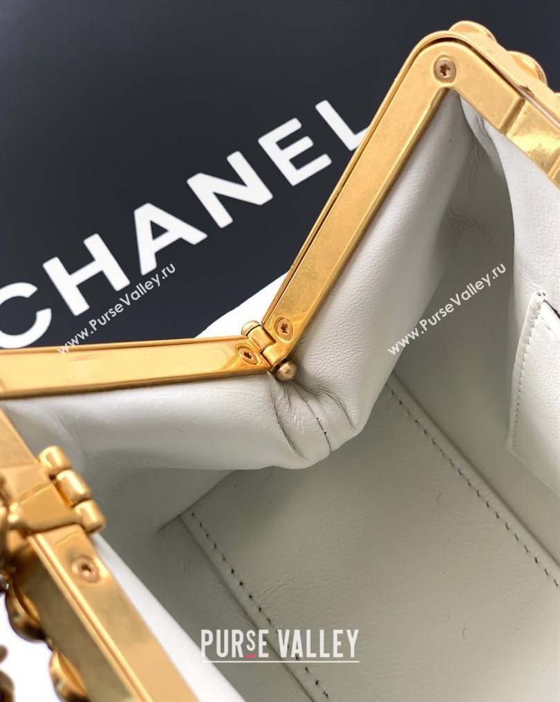 Chanel Lambskin Leather Pearls Clutch with Chain White 2026 AS5912 (yezi-260203049)