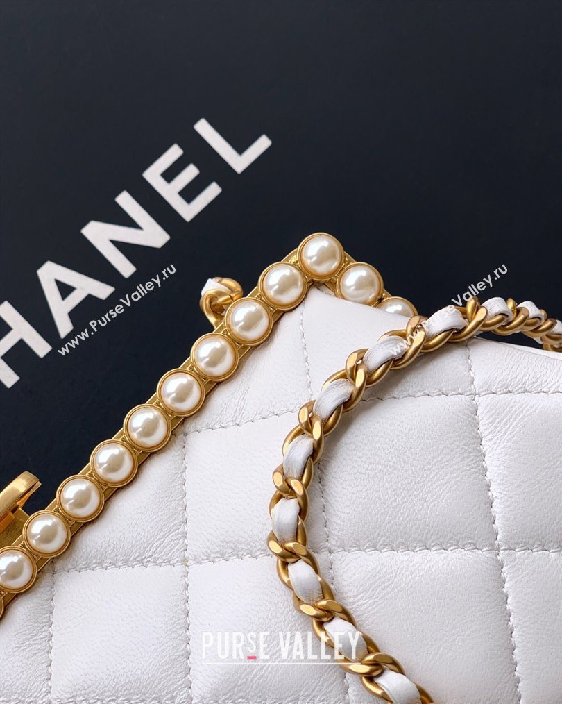 Chanel Lambskin Leather Pearls Clutch with Chain White 2026 AS5912 (yezi-260203049)