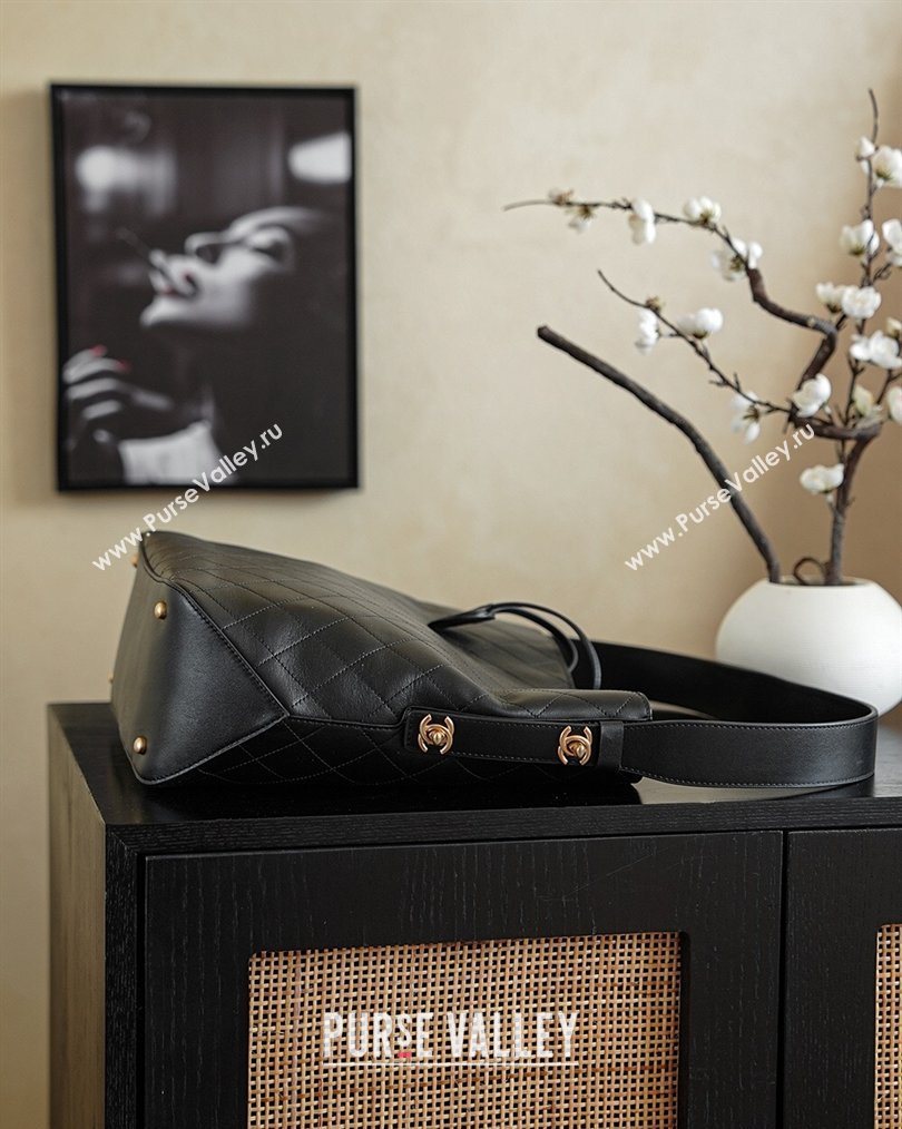 Chanel Calfskin Leather Shopping Bag Black 2026 CH020402 (yezi-260204059)