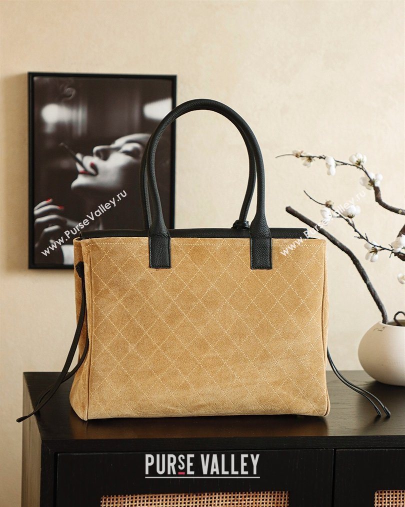 Chanel Grained Calfskin Leather Suede and Boston Bag Beige/Black 2026 CH020407 (yezi-260204076)