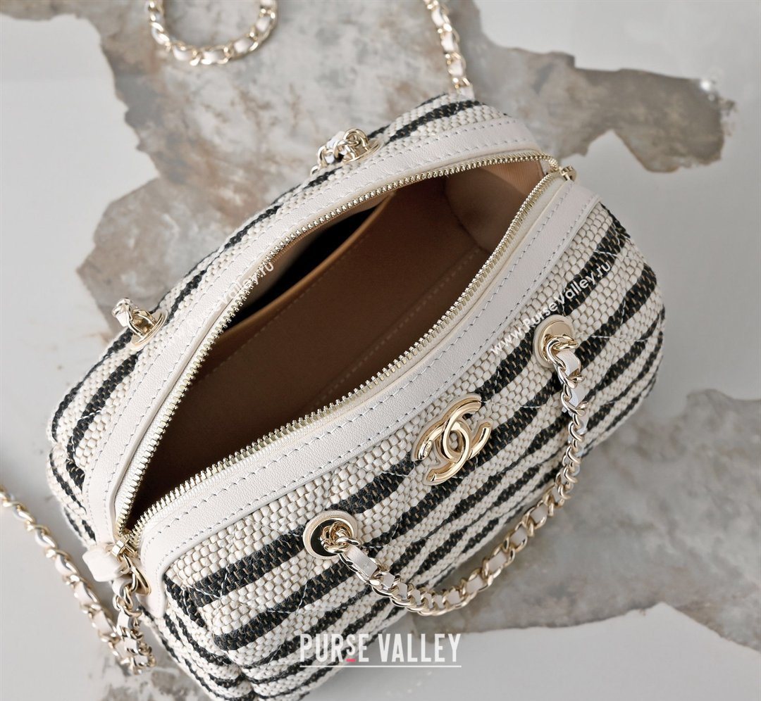 Chanel Striped Printed Fabric Clutch with Chain Black 2026 AP4986 (yezi-260204099)