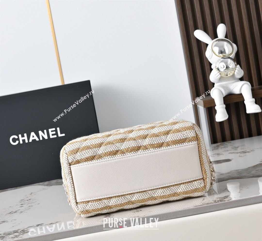 Chanel Striped Printed Fabric Clutch with Chain Beige 2026 AP4986 (yezi-260204100)