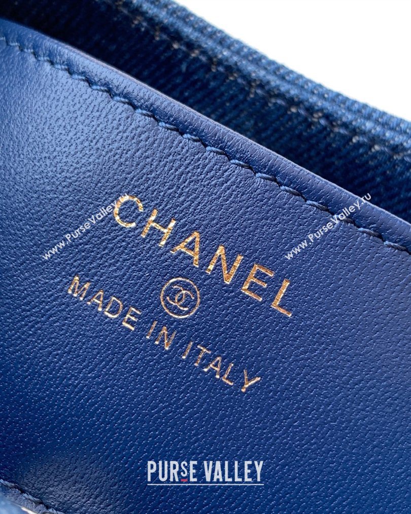 Chanel Washed Denim Clutch with chain Light Blue 2026 AP3656 (yezi-260204077)