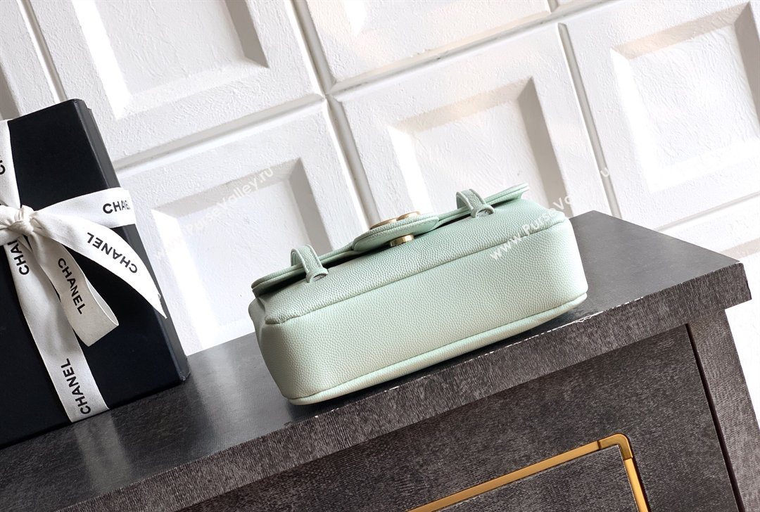 Chanel Grained Shiny Calfskin Leather Clutch with Leather Strap Dusty Green 2026 AP5068 (yezi-260204084)