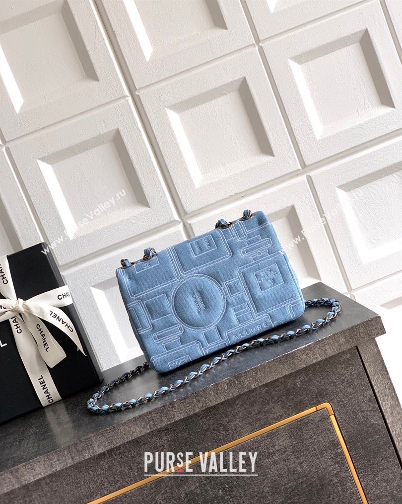 Chanel Embroidered Denim Mini Classic Flap Bag A01116 Light Blue 2026 0204 (yezi-260204050)